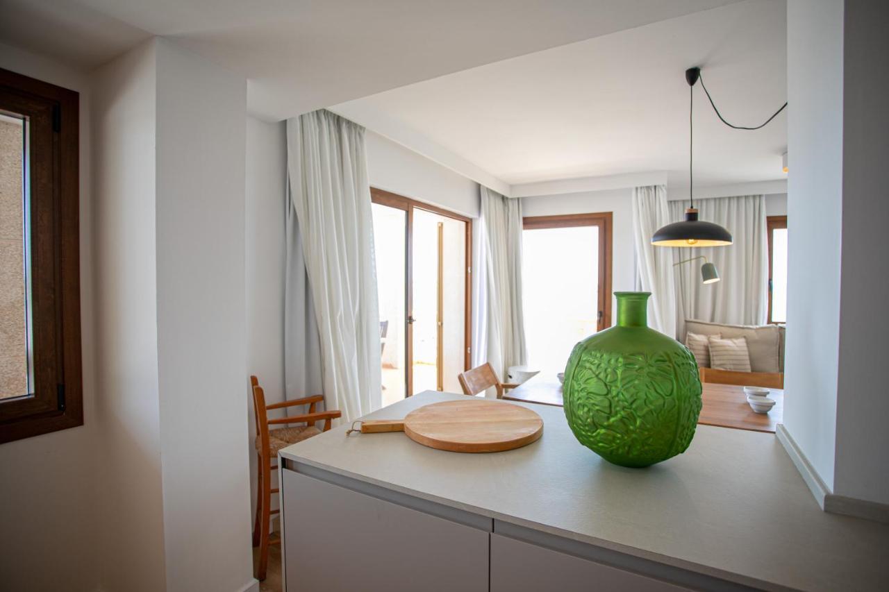 Beachfront Holiday Apartment Lotja 7 - Grupo Berna 콜로니아 산트 호르디 외부 사진