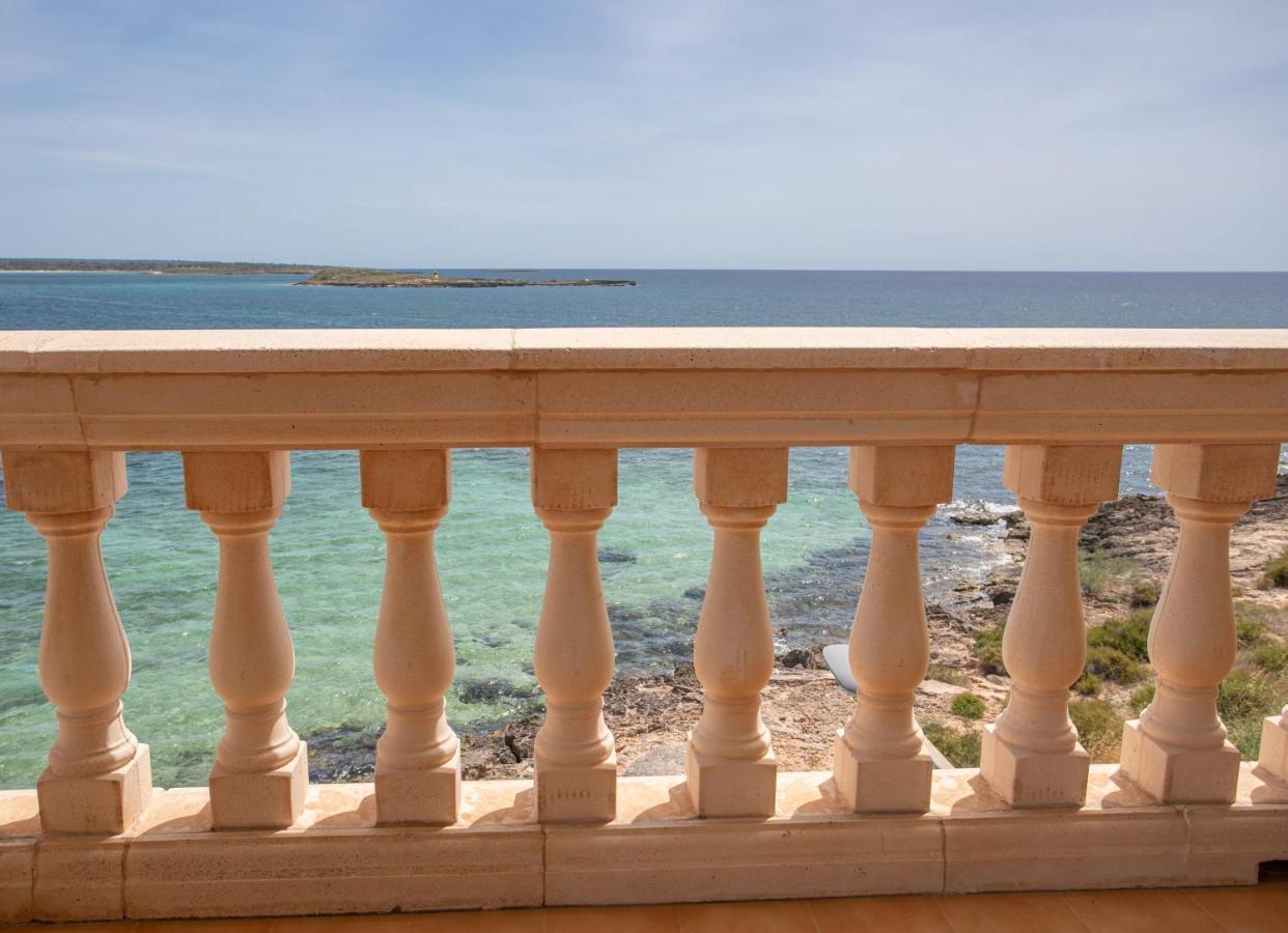 Beachfront Holiday Apartment Lotja 7 - Grupo Berna 콜로니아 산트 호르디 외부 사진